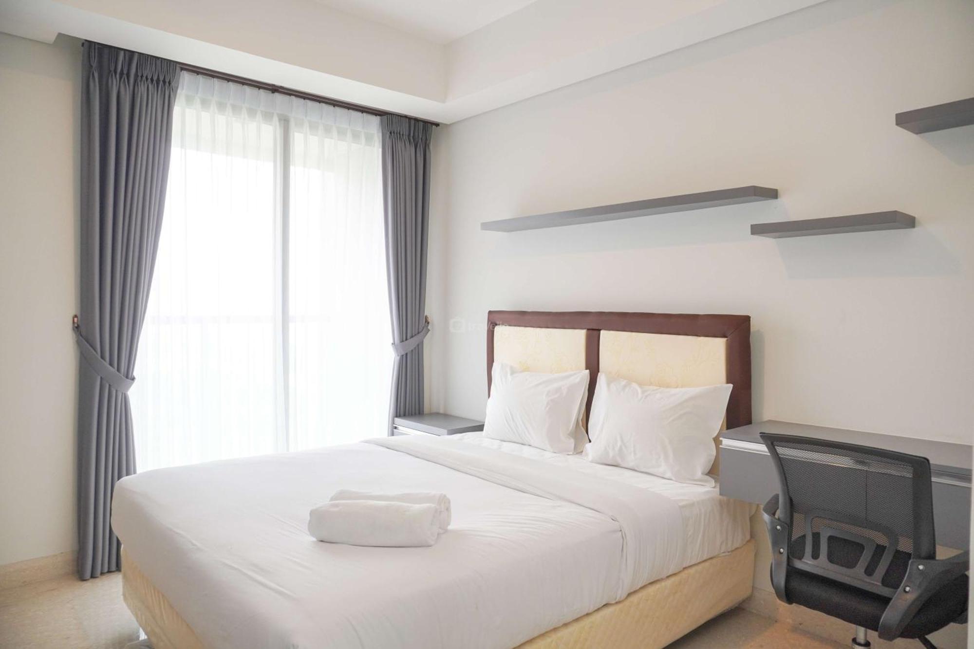 Minimalist And At Gold Coast By Travelio Apartment Jakarta